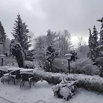 Guest house Magdalena - W Cichym I Spokojnym Miejscu - Zwierzeta Akceptowane, Bezplatny Parking 3*