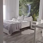 Guest house Magdalena - W Cichym I Spokojnym Miejscu - Zwierzeta Akceptowane, Bezplatny Parking